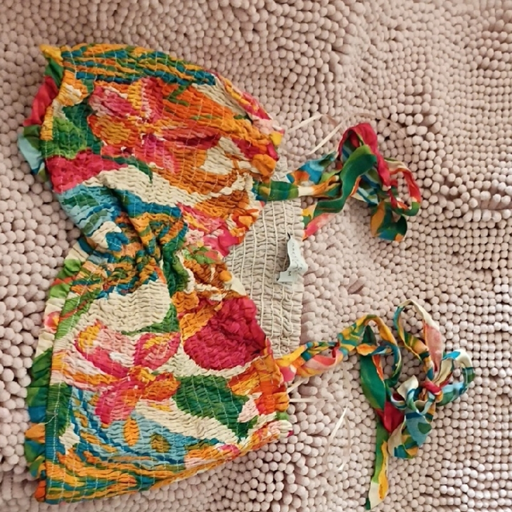 Dress Forum Multicolor Smocked Crop Top